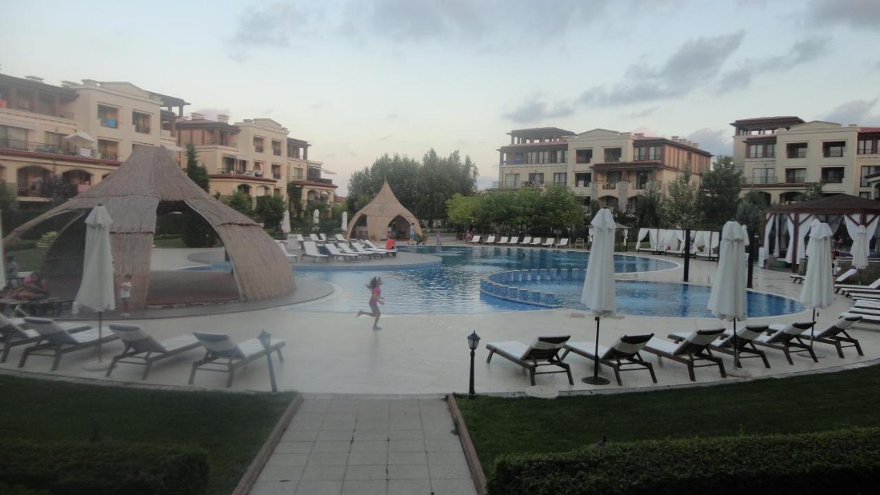 Apartment In Green Beach Resort Kavatsi Sozopol Exteriör bild