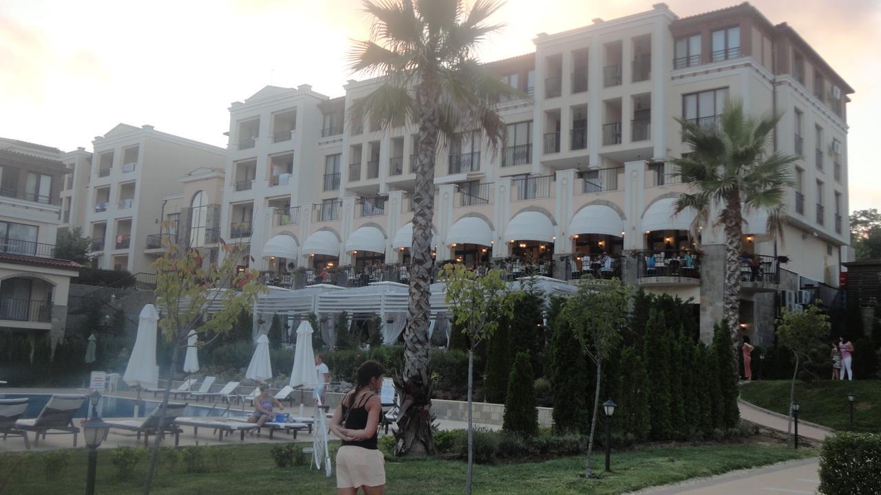 Apartment In Green Beach Resort Kavatsi Sozopol Exteriör bild